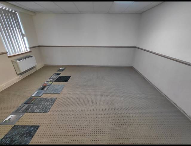 170M² OFFICE TO LET IN LYME PARK